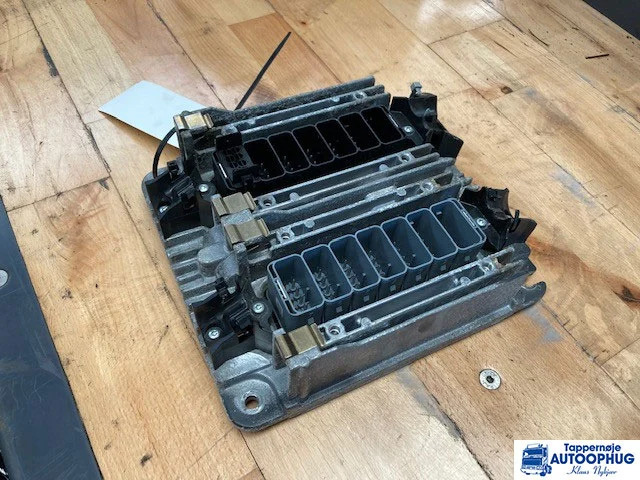 Scania ECU EMS – Scania 3086129 - Блок управления для Грузовиков: фото 3 Scania ECU EMS – Scania 3086129 - Блок управления для Грузовиков: фото 3