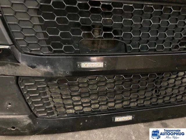 Scania R Front grille panel - Кузов и экстерьер для Грузовиков: фото 5 Scania R Front grille panel - Кузов и экстерьер для Грузовиков: фото 5