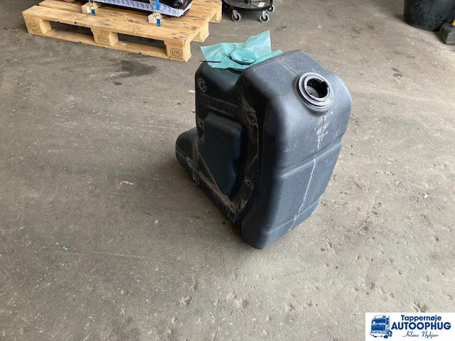 Volvo adblue tank – Volvo 23225656 - Бак для AdBlue для Грузовиков: фото 2 Volvo adblue tank – Volvo 23225656 - Бак для AdBlue для Грузовиков: фото 2