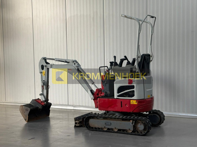 Takeuchi TB 210 R - Мини-экскаватор: фото 3 Takeuchi TB 210 R - Мини-экскаватор: фото 3