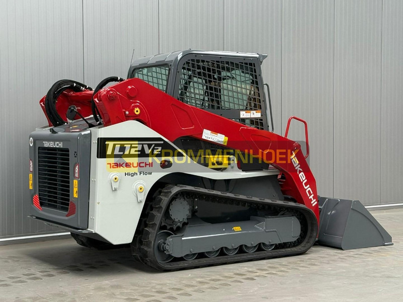Takeuchi TL 12 V-2 - Мини-погрузчик с бортовым поворотом: фото 4 Takeuchi TL 12 V-2 - Мини-погрузчик с бортовым поворотом: фото 4