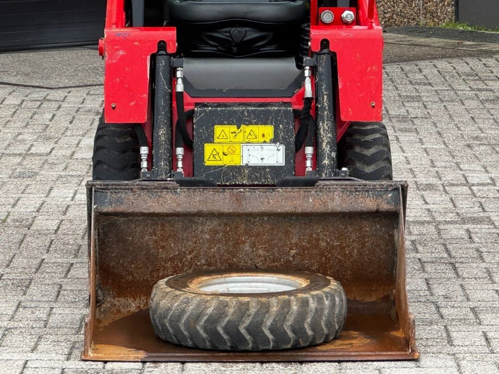 Manitou 850R, 2021, 365 hours! - Мини-экскаватор: фото 5 Manitou 850R, 2021, 365 hours! - Мини-экскаватор: фото 5