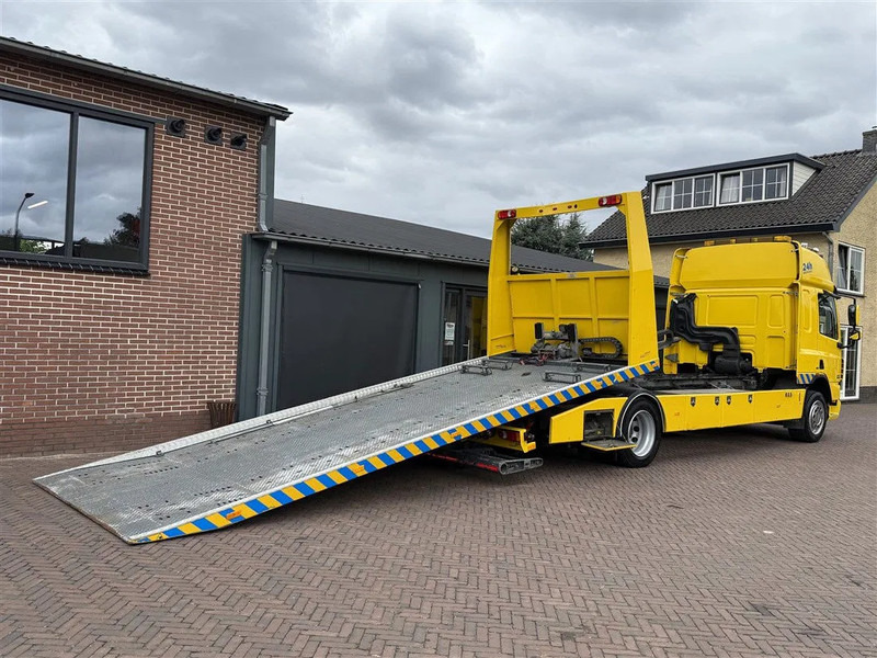 DAF CF 65.300 Towtruck Depannage Lier Brille Sleeper 640x242x104 cm - Эвакуатор: фото 2 DAF CF 65.300 Towtruck Depannage Lier Brille Sleeper 640x242x104 cm - Эвакуатор: фото 2