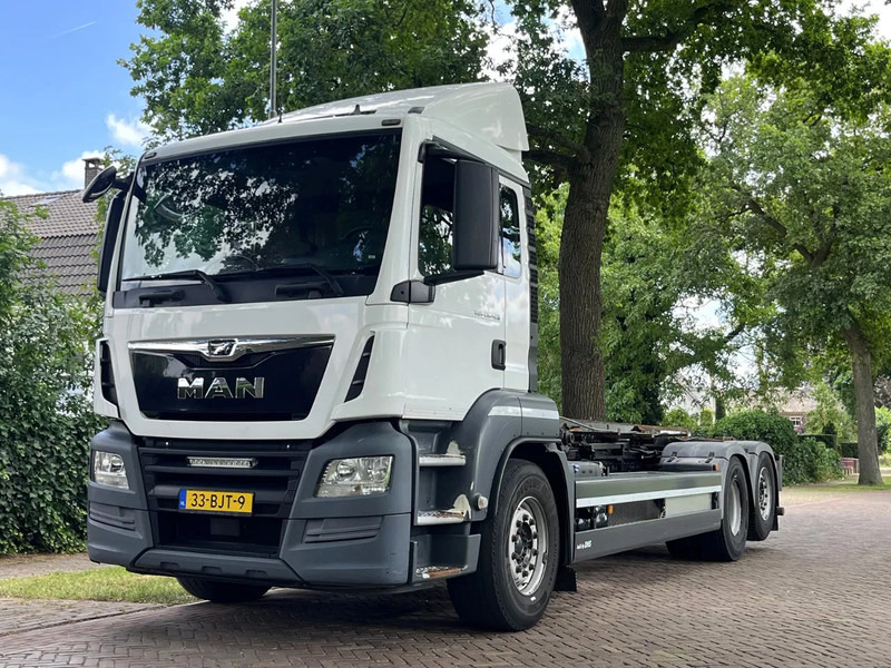 MAN TGS 26.420 CONTAINERSYSTEEM (kabels) MANUEL - Грузовик-контейнеровоз/ Сменный кузов: фото 2 MAN TGS 26.420 CONTAINERSYSTEEM (kabels) MANUEL - Грузовик-контейнеровоз/ Сменный кузов: фото 2