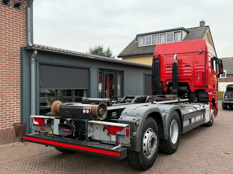 MAN TGX 26.470 Haakarm VDL 21.T XLX Bed Fridge Smart Select - Грузовик-контейнеровоз/ Сменный кузов: фото 2 MAN TGX 26.470 Haakarm VDL 21.T XLX Bed Fridge Smart Select - Грузовик-контейнеровоз/ Сменный кузов: фото 2