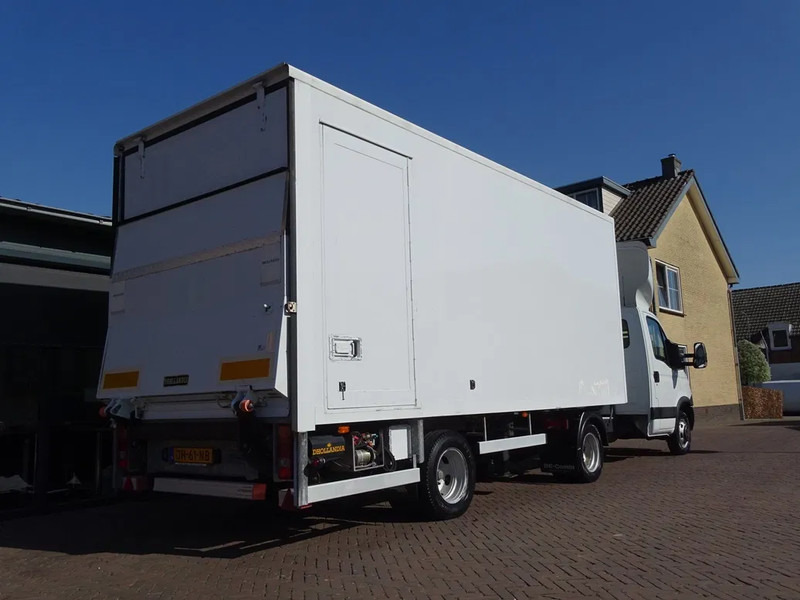 Iveco Daily 35C17 BE COMBINATIE PODIUM OPLEGGER 3800 KG LAADVERMOGEN LAADKLEP 1500 KG - Тягач: фото 5 Iveco Daily 35C17 BE COMBINATIE PODIUM OPLEGGER 3800 KG LAADVERMOGEN LAADKLEP 1500 KG - Тягач: фото 5