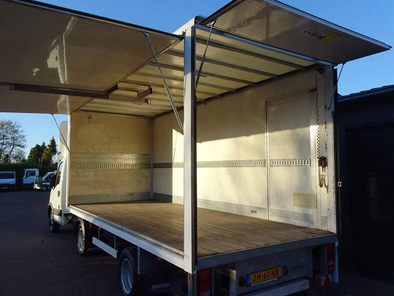 Iveco Daily 35C17 Podium oplegger 3800 KG LAADVERMOGEN LAADKLEP 1500 KG - Тягач: фото 4 Iveco Daily 35C17 Podium oplegger 3800 KG LAADVERMOGEN LAADKLEP 1500 KG - Тягач: фото 4