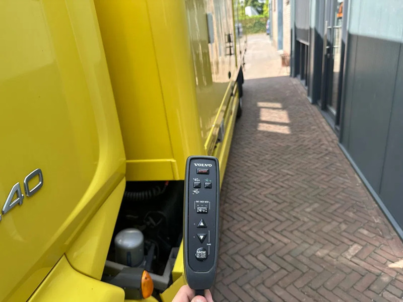 Грузовик с закрытым кузовом Volvo FL 12.240 BDF ST.AIRCO+ KACHEL, DOUCHE, 2X BED, WASBAK: фото 13