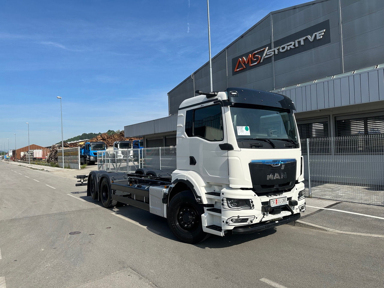 MAN TGS 26.520 6X2H-4 BL Hydrodrive - Грузовик-шасси: фото 1 MAN TGS 26.520 6X2H-4 BL Hydrodrive - Грузовик-шасси: фото 1