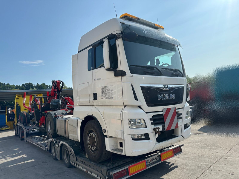 MAN TGX 18.500 4X4 Hydrodrive OKVARA MOTORJA - Тягач: фото 1 MAN TGX 18.500 4X4 Hydrodrive OKVARA MOTORJA - Тягач: фото 1