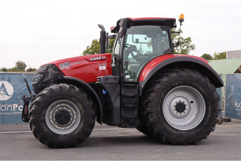 Case IH Optum 250 CVX - Трактор: фото 1 Case IH Optum 250 CVX - Трактор: фото 1