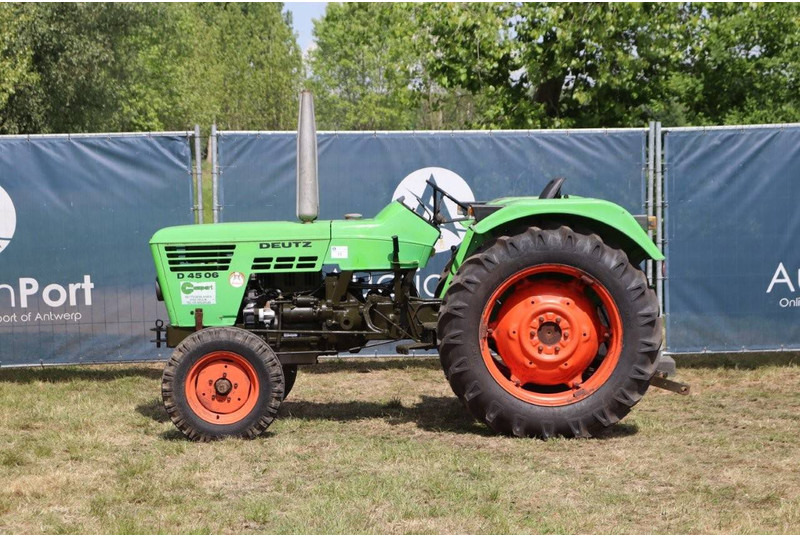 Deutz Fahr D4506 - Трактор: фото 2 Deutz Fahr D4506 - Трактор: фото 2