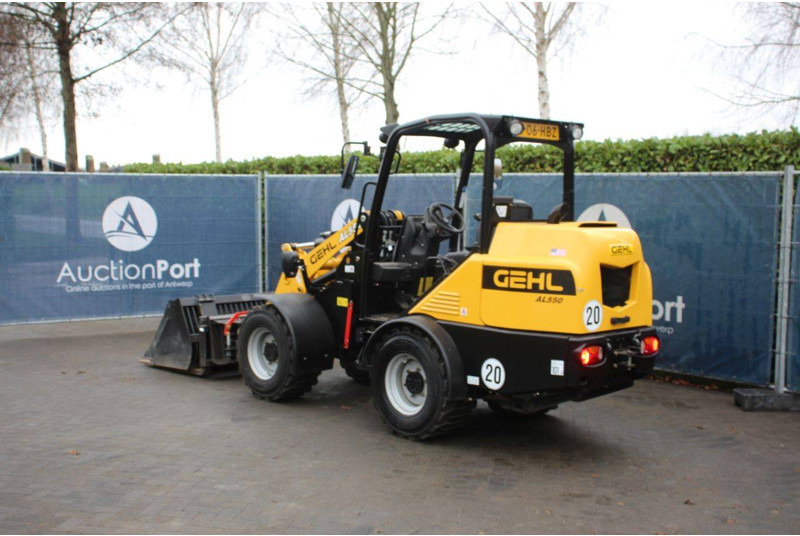 Gehl AL550 - Колёсный погрузчик: фото 3 Gehl AL550 - Колёсный погрузчик: фото 3