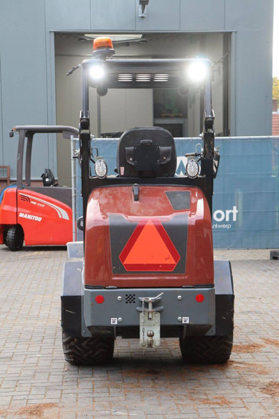 Giant G2200E X-TRA - Колёсный погрузчик: фото 5 Giant G2200E X-TRA - Колёсный погрузчик: фото 5