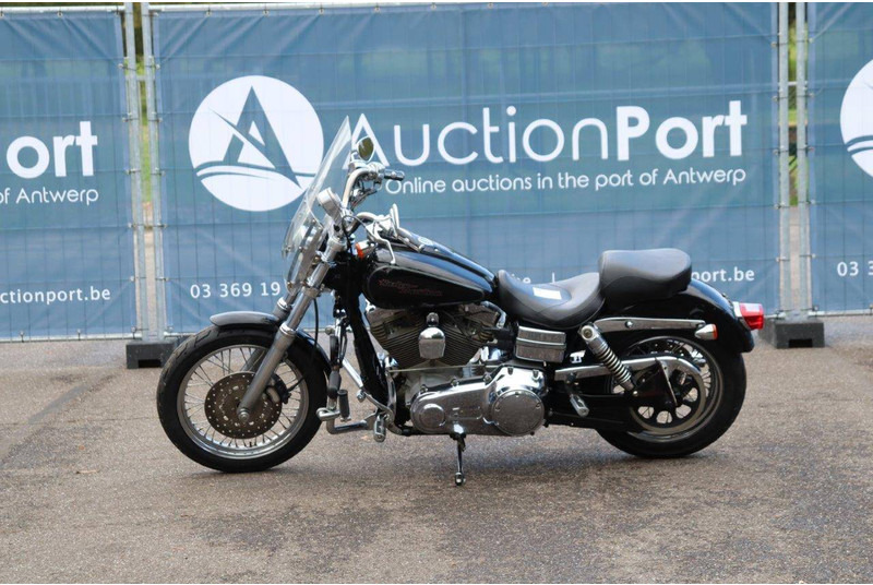 Harley-Davidson Dyna Super Glide - Мотоцикл: фото 2 Harley-Davidson Dyna Super Glide - Мотоцикл: фото 2