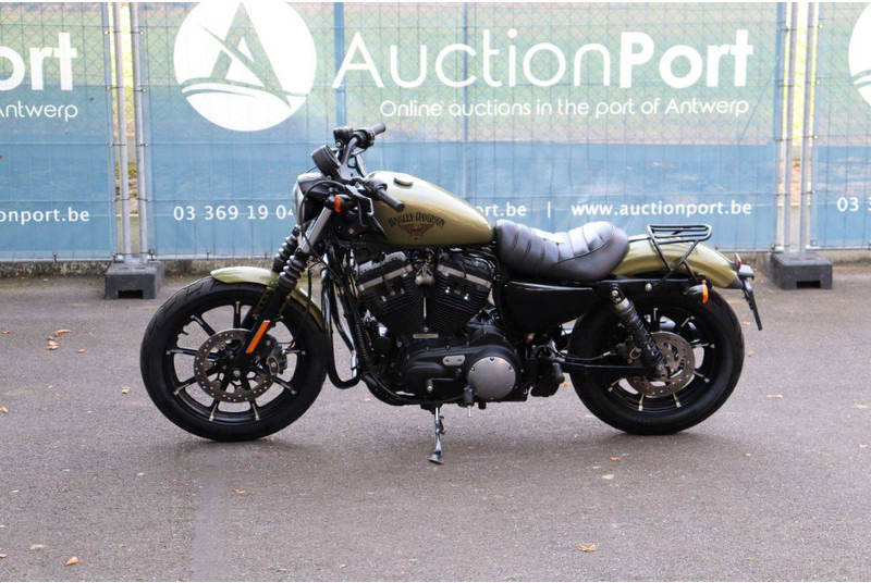 Harley-Davidson Sportster XL883 Iron - Мотоцикл: фото 1 Harley-Davidson Sportster XL883 Iron - Мотоцикл: фото 1