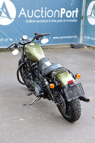 Harley-Davidson Sportster XL883 Iron - Мотоцикл: фото 4 Harley-Davidson Sportster XL883 Iron - Мотоцикл: фото 4