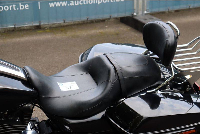 Мотоцикл Harley-Davidson Street Glide: фото 20 Мотоцикл Harley-Davidson Street Glide: фото 20