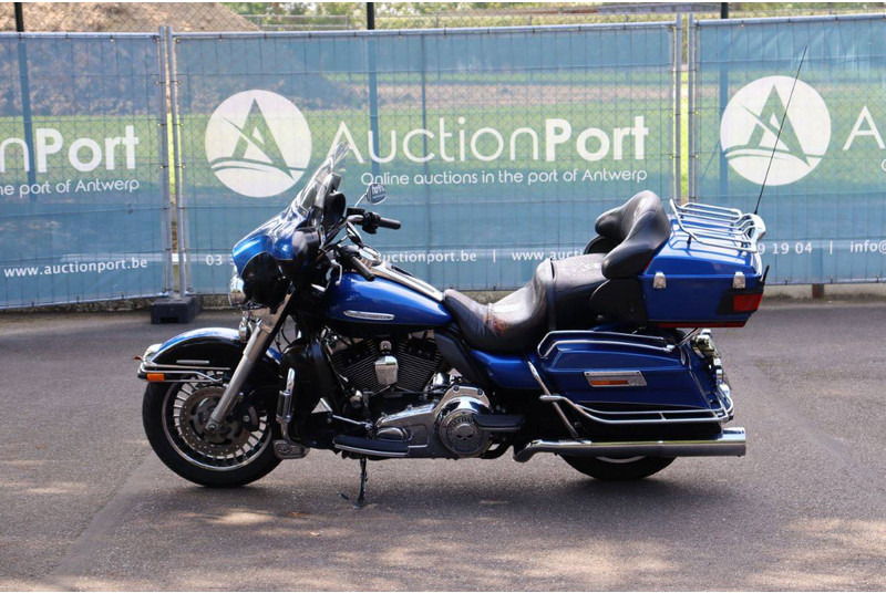 Harley-Davidson Ultra Classic - Мотоцикл: фото 2 Harley-Davidson Ultra Classic - Мотоцикл: фото 2