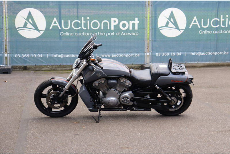 Harley-Davidson V-Rod - Мотоцикл: фото 1 Harley-Davidson V-Rod - Мотоцикл: фото 1