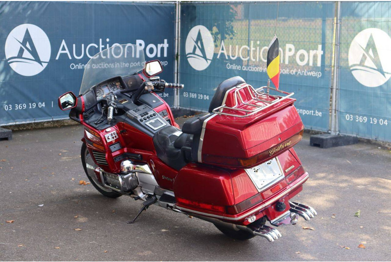 Honda GL 1800 - Мотоцикл: фото 4 Honda GL 1800 - Мотоцикл: фото 4