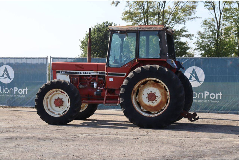 International harvester co 955-A - Трактор: фото 3 International harvester co 955-A - Трактор: фото 3