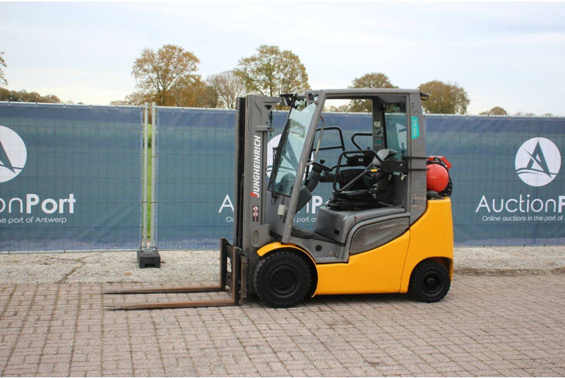 Jungheinrich TFG 320s - Газовый погрузчик: фото 1 Jungheinrich TFG 320s - Газовый погрузчик: фото 1