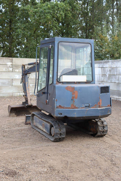 Komatsu PC10-6 - Гусеничный экскаватор: фото 4 Komatsu PC10-6 - Гусеничный экскаватор: фото 4