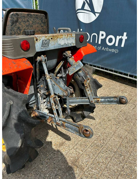 Kubota A155 - Трактор: фото 4 Kubota A155 - Трактор: фото 4
