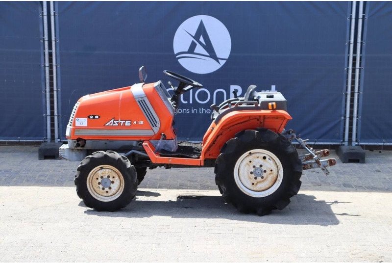 Kubota Aste A-15 - Трактор: фото 2 Kubota Aste A-15 - Трактор: фото 2