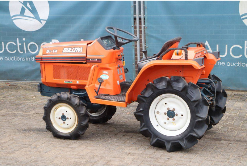 Kubota B1-14 Bulltra - Трактор: фото 3 Kubota B1-14 Bulltra - Трактор: фото 3