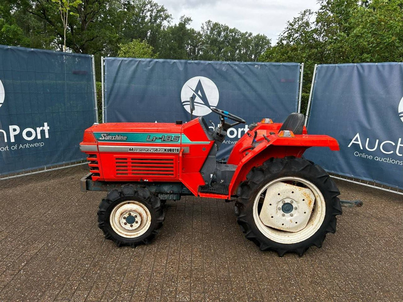 Kubota B1-14D - Трактор: фото 1 Kubota B1-14D - Трактор: фото 1
