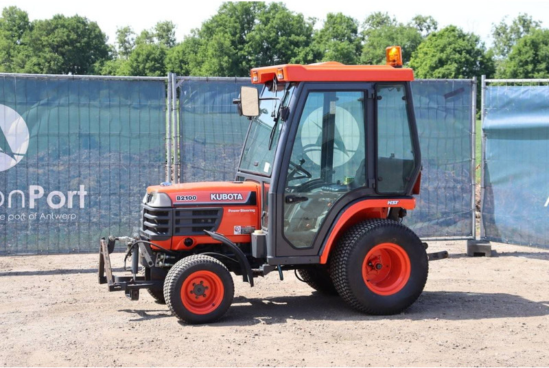 Kubota B2100HD - Трактор: фото 1 Kubota B2100HD - Трактор: фото 1