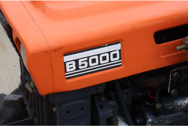 Трактор Kubota B5000: фото 12
