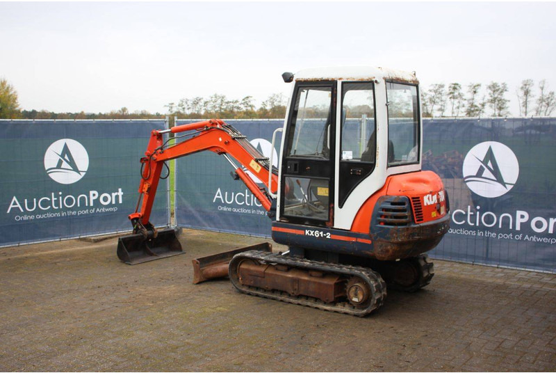 Kubota KX61-2 - Гусеничный экскаватор: фото 3 Kubota KX61-2 - Гусеничный экскаватор: фото 3