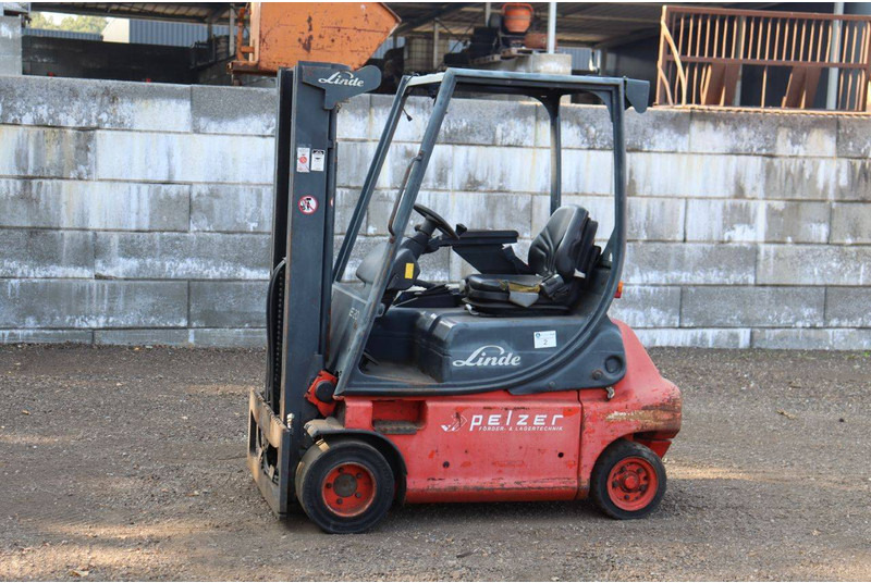 Linde E20P-02 - Электропогрузчик: фото 1 Linde E20P-02 - Электропогрузчик: фото 1