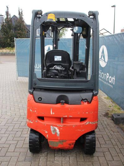 Linde E20PH-02 - Электропогрузчик: фото 4 Linde E20PH-02 - Электропогрузчик: фото 4