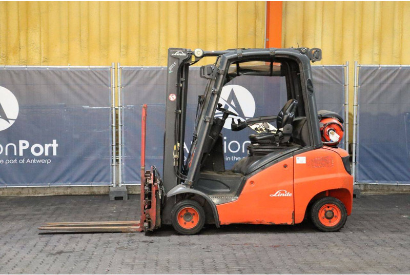 Linde H20T-01 - Газовый погрузчик: фото 2 Linde H20T-01 - Газовый погрузчик: фото 2