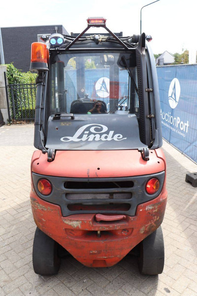 Linde H30T - Дизельный погрузчик: фото 5 Linde H30T - Дизельный погрузчик: фото 5