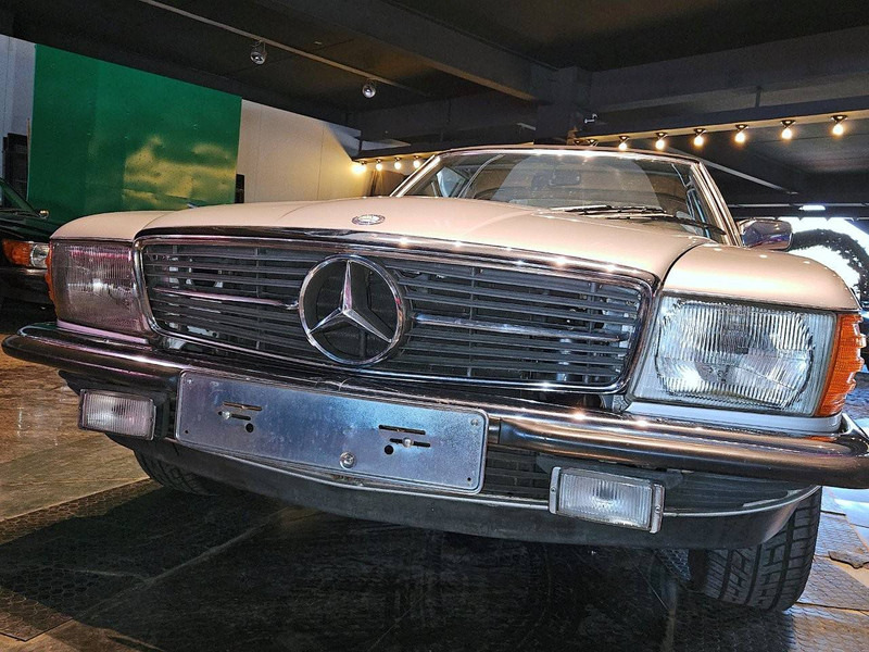 Mercedes-Benz 280 SL - Легковой автомобиль: фото 4 Mercedes-Benz 280 SL - Легковой автомобиль: фото 4