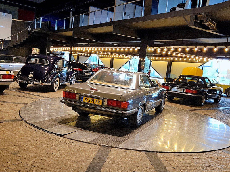 Mercedes-Benz 500-serie 560 SL - Легковой автомобиль: фото 3 Mercedes-Benz 500-serie 560 SL - Легковой автомобиль: фото 3