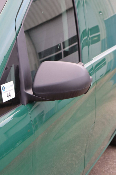 Цельнометаллический фургон Mercedes-Benz Vito: фото 12 Цельнометаллический фургон Mercedes-Benz Vito: фото 12