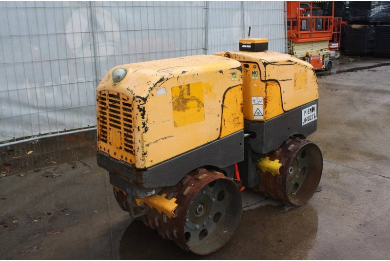 Neuson Roller RT2SC - Каток: фото 2 Neuson Roller RT2SC - Каток: фото 2