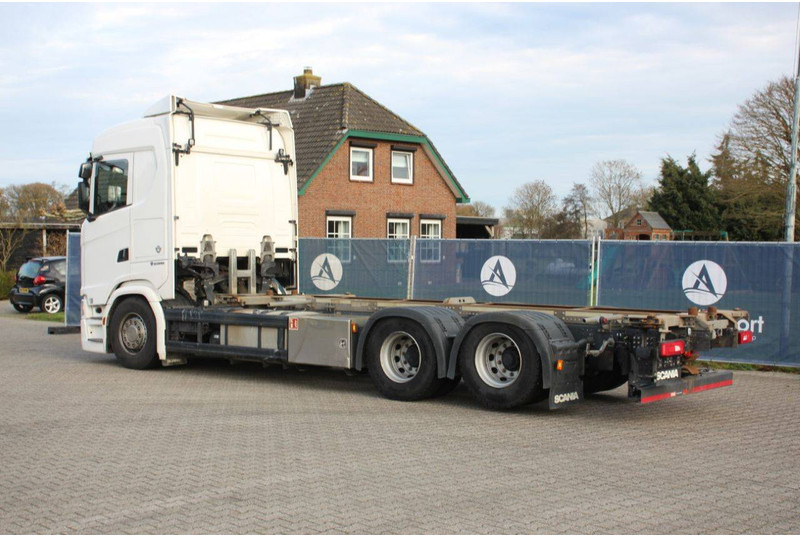 Scania S590VB 6x2NB - Грузовик-шасси: фото 3 Scania S590VB 6x2NB - Грузовик-шасси: фото 3