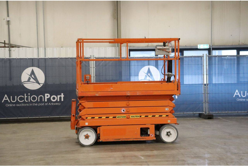 Skyjack SJ III-4626 - Ножничный подъемник: фото 1 Skyjack SJ III-4626 - Ножничный подъемник: фото 1