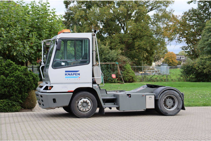 Terberg YT182 - Терминальный тягач: фото 1 Terberg YT182 - Терминальный тягач: фото 1