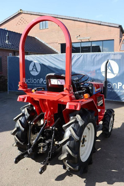 Yanmar F15D - Трактор: фото 5 Yanmar F15D - Трактор: фото 5