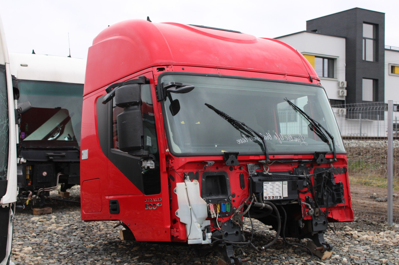 CABINA IVECO STRALIS HI-WAY - Кабина для Грузовиков: фото 3 CABINA IVECO STRALIS HI-WAY - Кабина для Грузовиков: фото 3