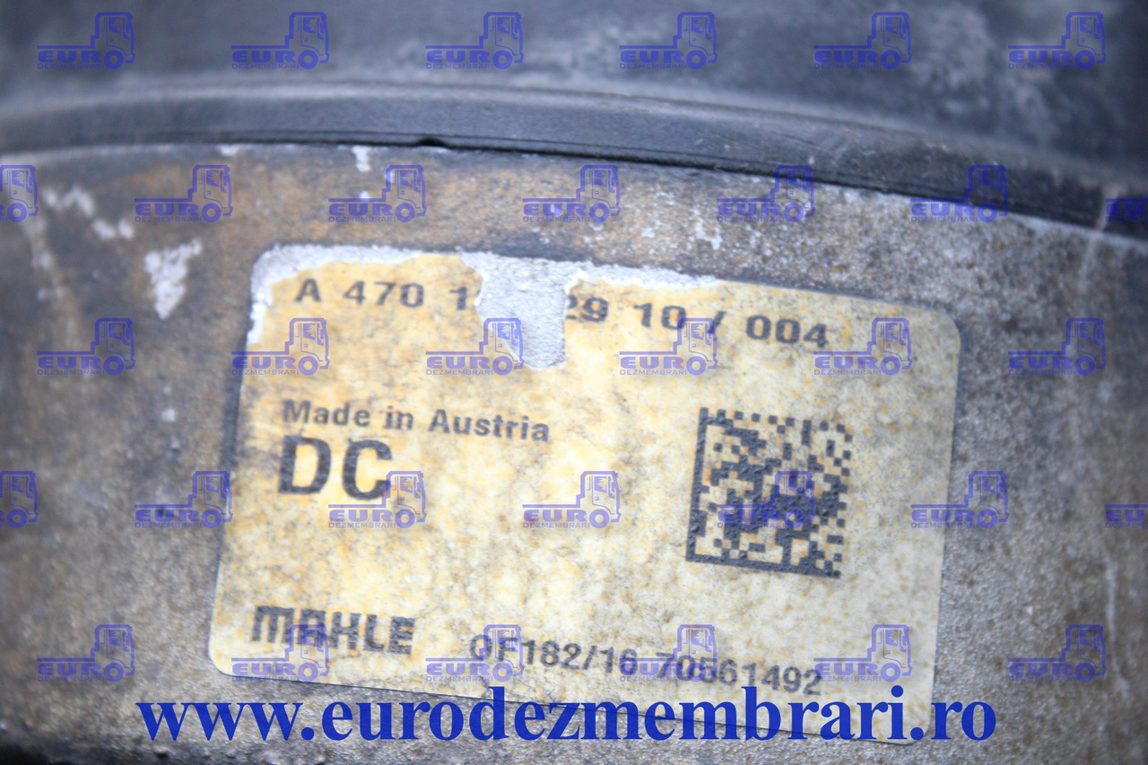 CARCASA FILTRU ULEI + POMPA APA MERCEDES ACTROS OM470LA A4701802910 - Масляный фильтр для Грузовиков: фото 3 CARCASA FILTRU ULEI + POMPA APA MERCEDES ACTROS OM470LA A4701802910 - Масляный фильтр для Грузовиков: фото 3