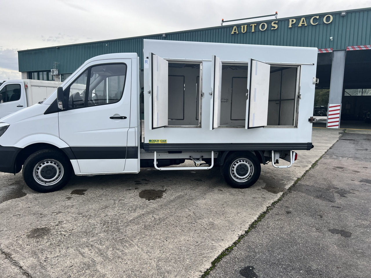 Фургон-рефрижератор FUROGON  HELADERO CON PLACAS MERCEDES Y IVECO: фото 6